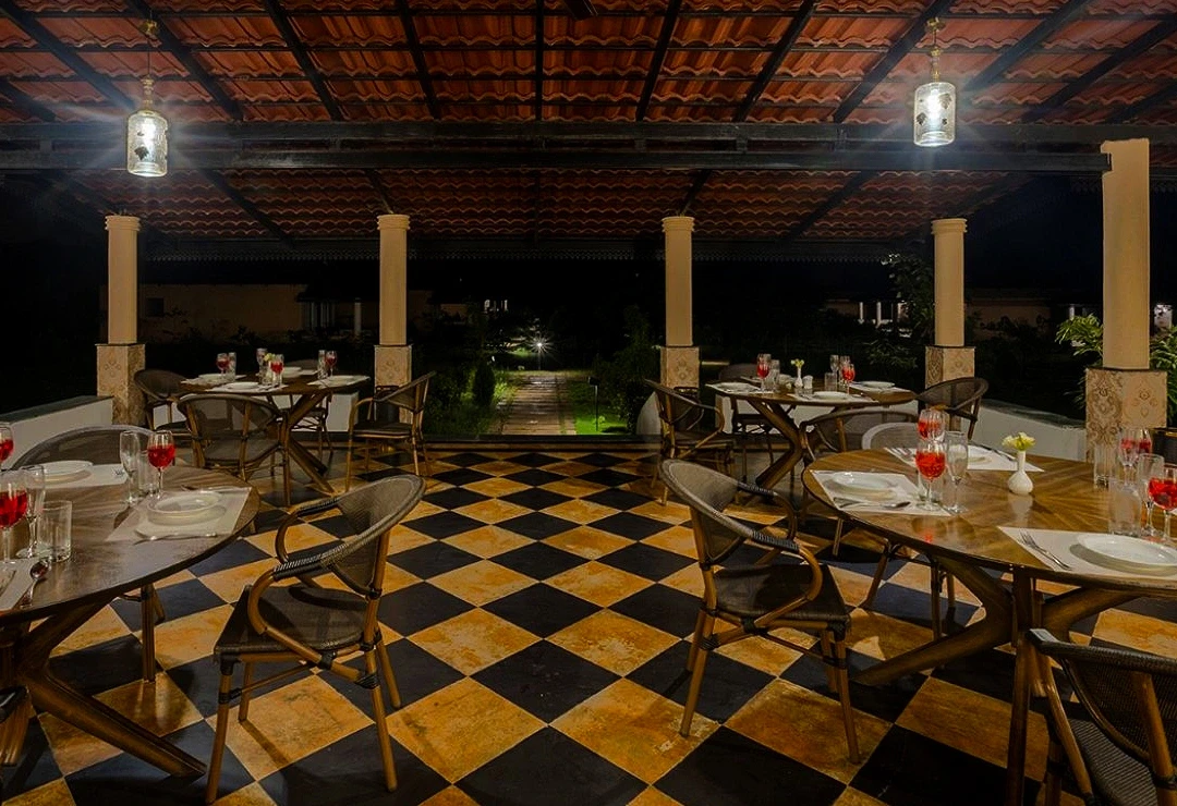 Pench Hotel